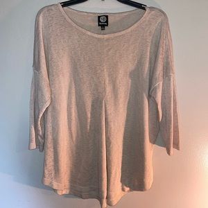 Bobeau Ivory 3/4 length sleeve. Size small